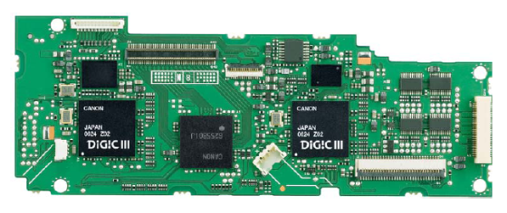 搭載雙 DIGIC III 影像處理器( Dual DIGIC III )，提高了影像的品質，降低至少 50% 的雜訊，並提供新的高光調優先模式，以控制亮部的細節。